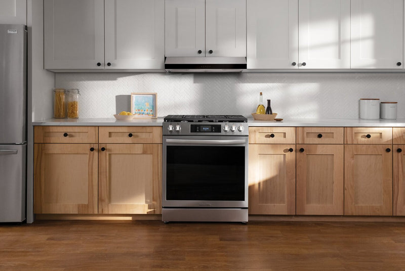 Hotte de cuisinière sous l'armoire Frigidaire de 30 po - FCVW3062AS