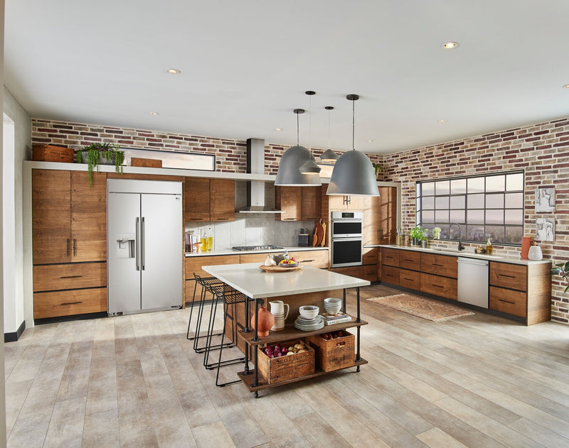 Four mural combiné électrique LG Studio de 6,4 pi³ et de 30 po avec convection véritable - acier inoxydable Smudge-ProofMD - WCES6428F