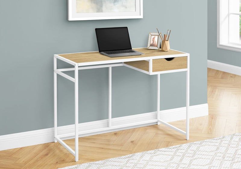 Bureau Everly de 42,25 po avec tiroir - naturel