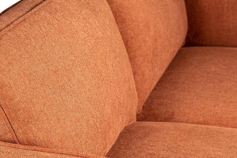 Causeuse Kassia de Kort & Co. de 65,4 po en tissu d’apparence lin avec base et pattes en bois - orange