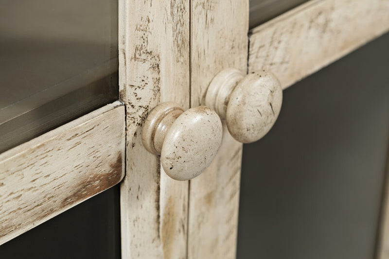 Armoire décorative Rocco de 48 po avec 4 portes - crème