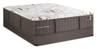 Ensemble matelas Ashton Gate collection Founders de Stearns & Foster pour grand lit 