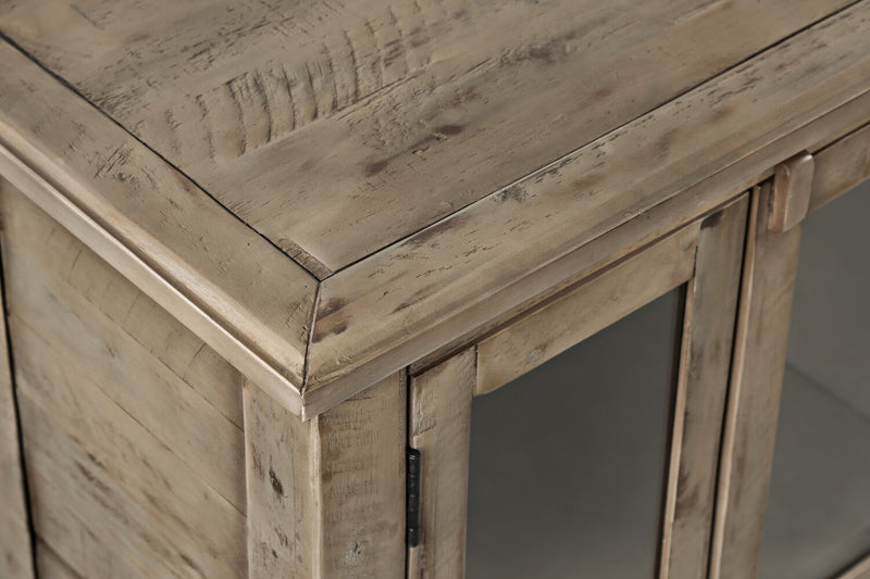Grande armoire décorative Rocco de 70 po avec 6 portes - bois naturel