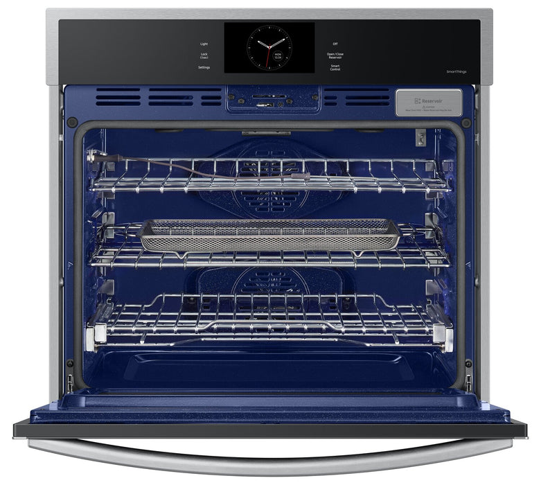 Four mural simple électrique Samsung de 5,1 pi³ et de 30 po avec cuisson à la vapeur et Air Sous Vide - acier inoxydable - NV51CG600SSRAA