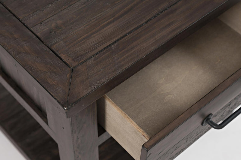 Table de bout rustique Morgan de 24 po avec rangement et tablette - brun foncé avec bois recyclé