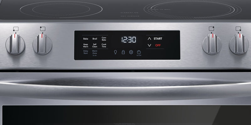 Cuisinière électrique Frigidaire de 5,3 pi³ avec élément EvenTempMC et cuisson par convection - acier inoxydable - FCFE308CAS