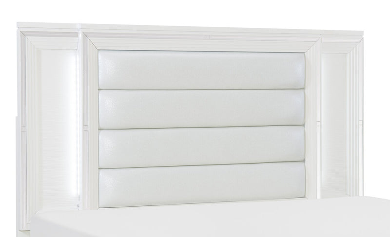 Tête de lit à panneau Max somptueuse en cuir végétalien avec éclairage à DEL, blanche - format très grand lit