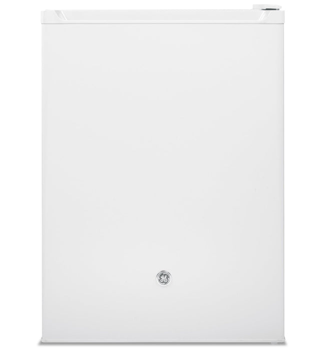 Mini réfrigérateur GE de 5,6 pi³ et de 24 po - blanc - GCE06GGHWW