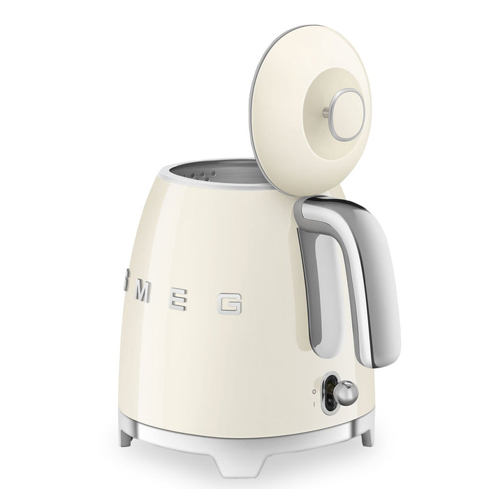 Mini bouilloire électrique Smeg sans fil de 0,8 l - KLF05CRUS