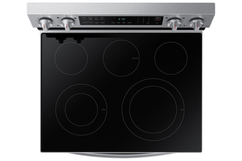 Cuisinière intelligente électrique amovible Samsung de 6,3 pi³ avec friture à air - acier inoxydable - NE63A6511SS/AC