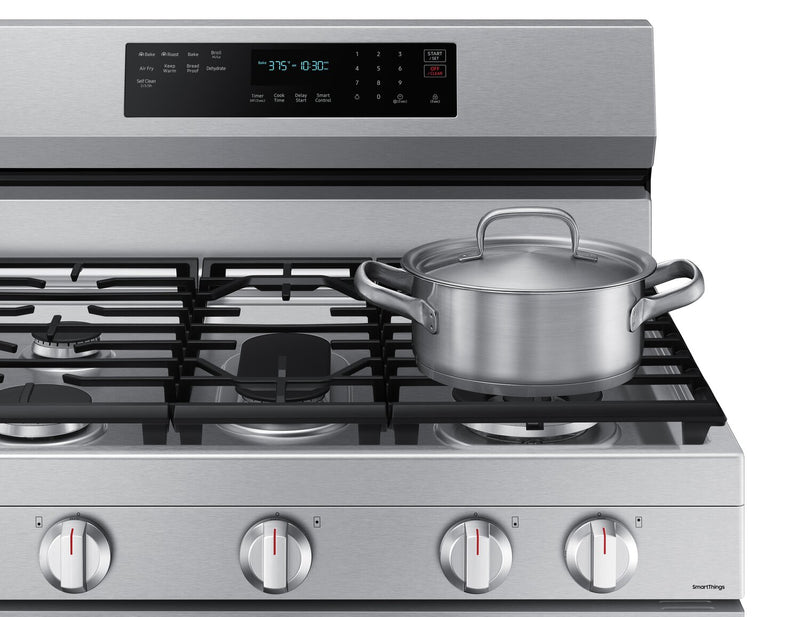 Cuisinière intelligente à gaz amovible Samsung de 6 pi³ avec friture à air - acier inoxydable - NX60A6711SS/AA