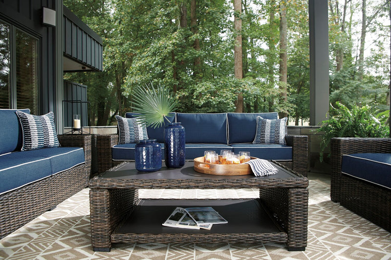 Table à café Hilo pour la terrasse à l’extérieur - 48 po (L), osier en résine, résistante aux rayons UV et aux intempéries - brune