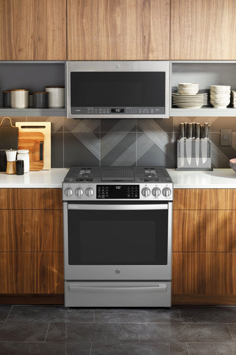 Cuisinière intelligente hybride Profile de 5,6 pi³ avec convection européenne véritable - acier inoxydable résistant aux traces de doigts - PC2S930YPFS