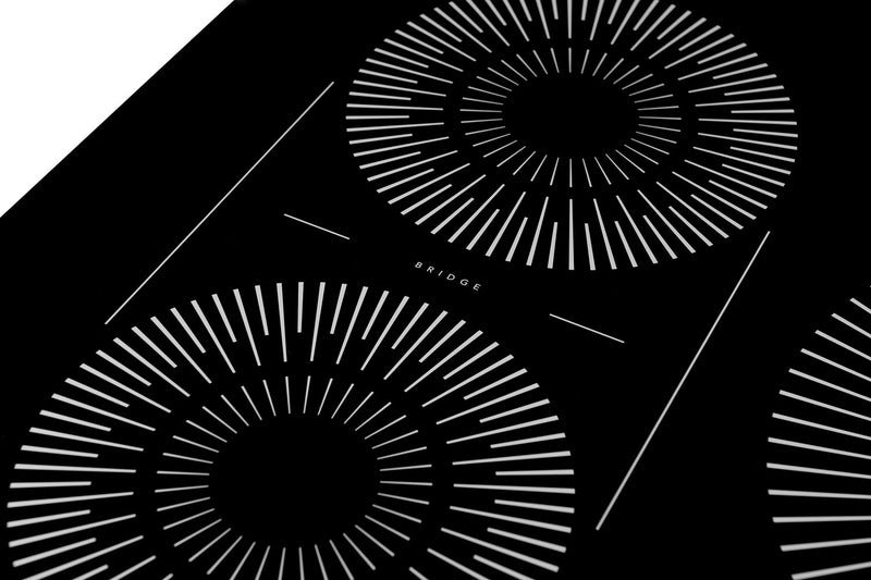 Surface de cuisson à induction Frigidaire de 36 po à 5 éléments - noire - FCCI3627AB