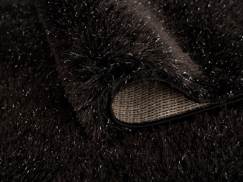 Carpette Glam noire - 7 pi 9 po x 9 pi 5 po