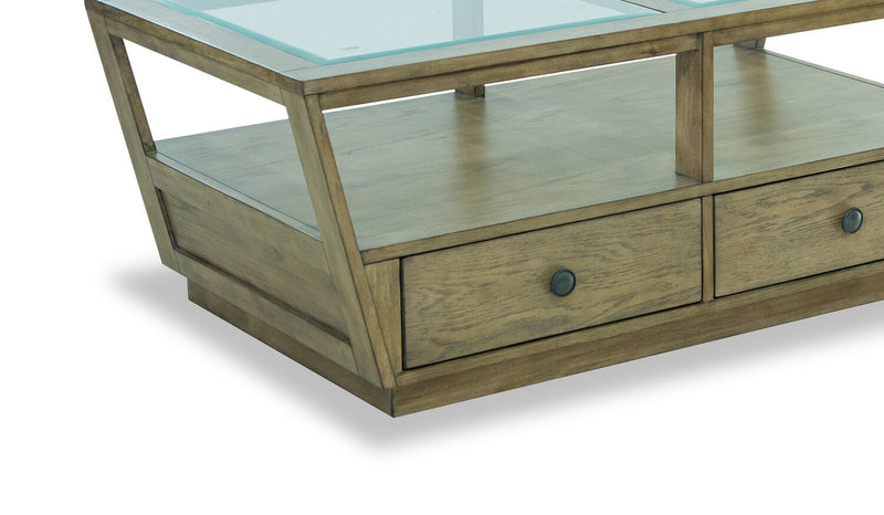 Table à café traditionnelle Esme de 48 po avec dessus en verre, rangement et tablette - bois brun clair