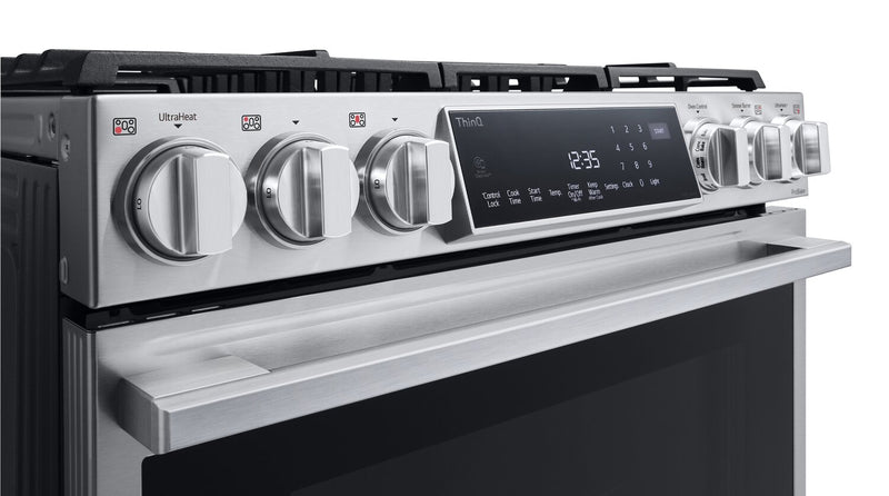 Cuisinière intelligente à gaz LG Studio de 6,3 pi³ avec hublot InstaViewMD et friture à air - acier inoxydable Smudge-ProofMD - LSGS6338F