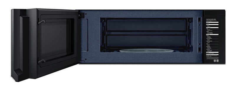Four à micro-ondes à hotte intégrée Samsung de 1,1 pi³ avec 550 pi³/min et Wi-Fi - acier inoxydable - ME11A7710DS/AC