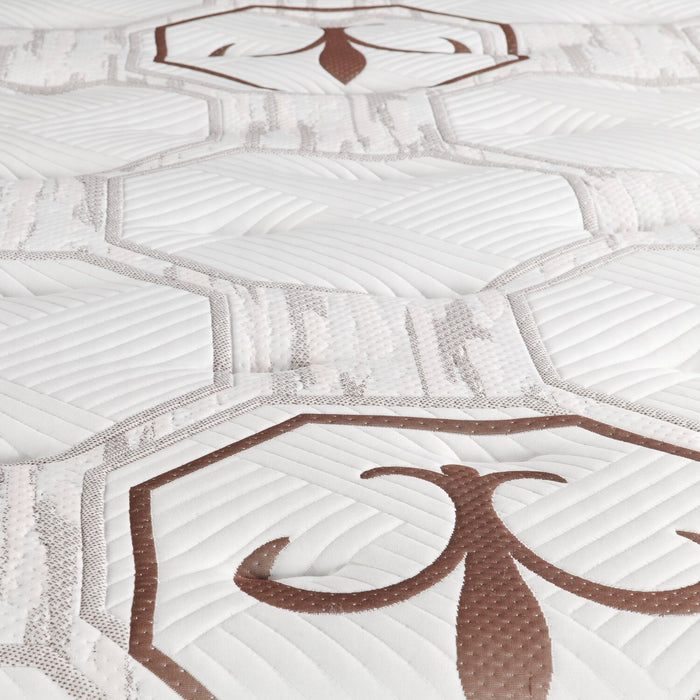 Matelas à plateau-coussin Crystal Palace collection Founders de Stearns & Foster pour très grand lit