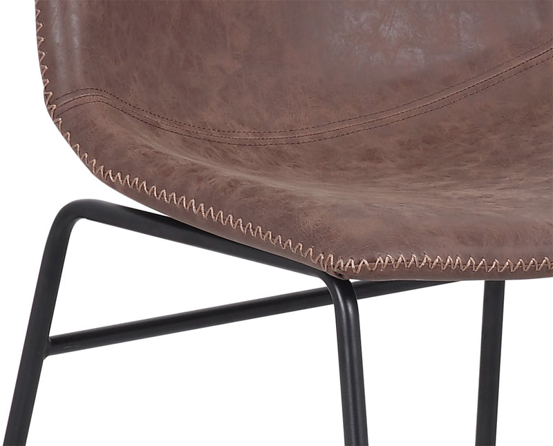 Ensemble de salle à manger Amos 7 pièces en métal avec table de 60 po (L) et 6 chaises - brun