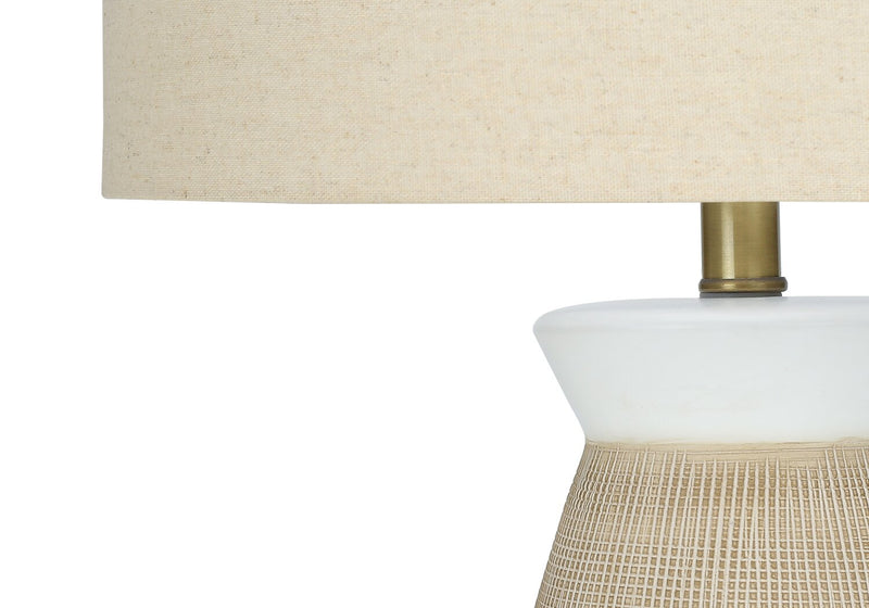Lampe de table de 27 po en céramique crème avec abat-jour beige