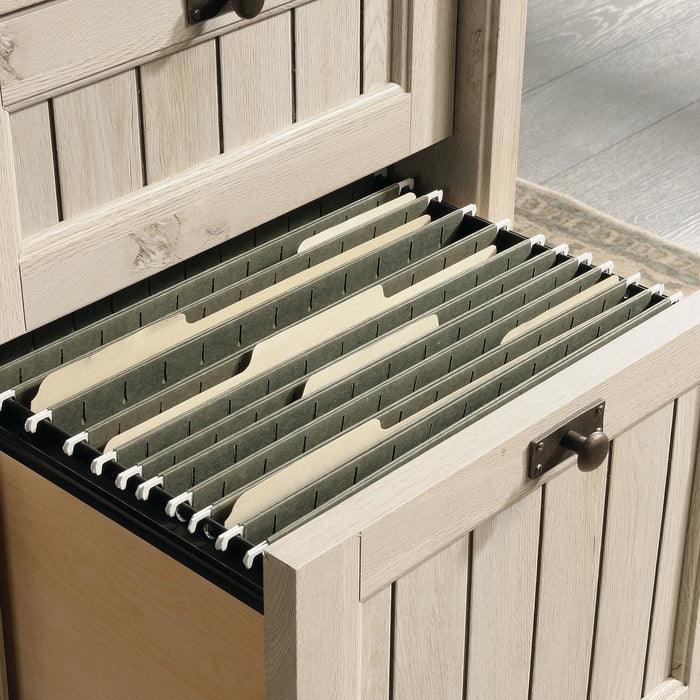 Bureau de direction Costa de 65,12 po à 7 tiroirs - marron blanchi