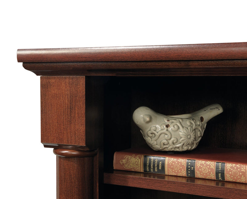 Bureau Palladia de 59,49 po avec crédence et rangement - cerisier raffiné 