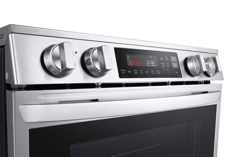 Cuisinière intelligente à induction LG de 6,3 pi³ avec friture à air et convection ProBake ConvectionMD - acier inoxydable Smudge-ProofMD - LSIL6334F