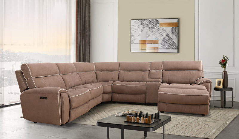 Sofa sectionnel de droite à inclinaison électrique Newport de Cindy Crawford Home 6 pièces en suédine avec port USB - taupe