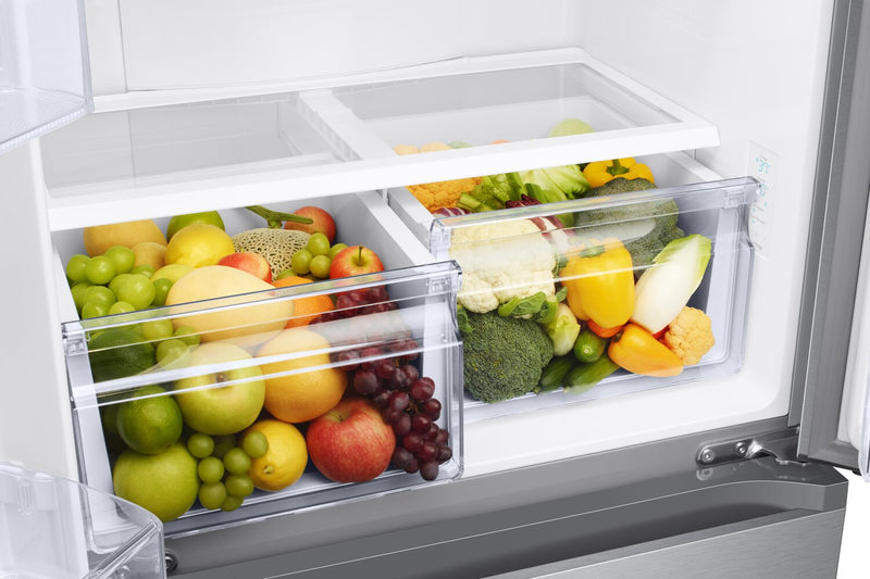 Réfrigérateur Samsung de 17,5 pi³ et de 33 po à portes françaises de profondeur comptoir - acier inoxydable - RF18A5101SR/AA