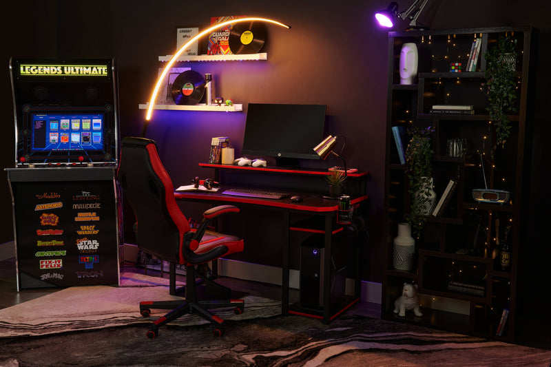 Lampe de travail et de bureau Stella de 16,14 po noire et dorée