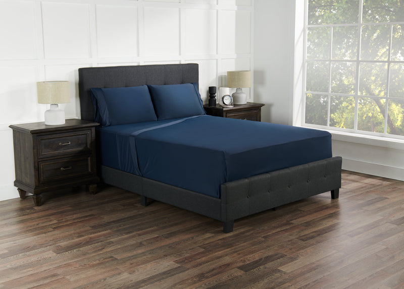 Ensemble de draps haute performance Ver-TexMD de BEDGEAR 4 pièces pour très grand lit - bleu marine 