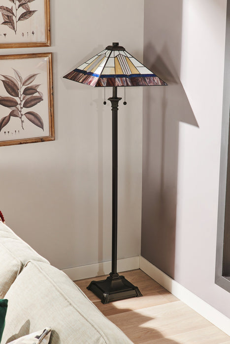 Lampe à pied Walter de 62 po de style Tiffany avec verre soufflé à la main