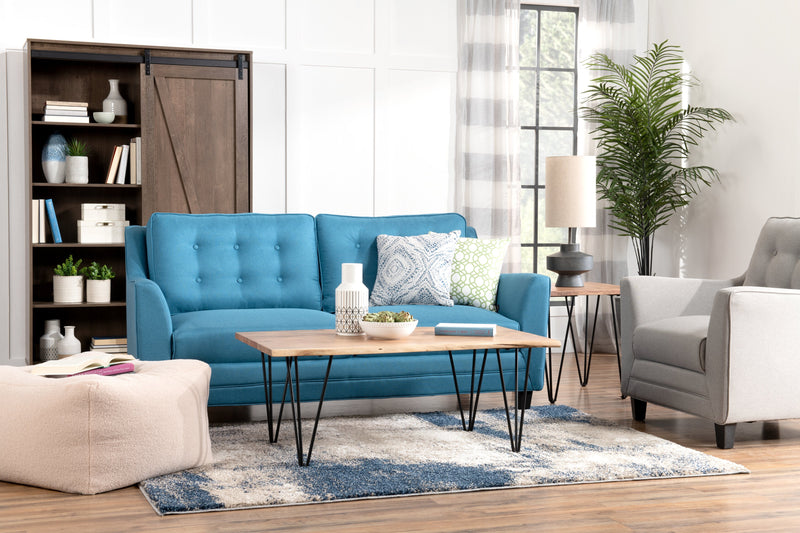 Armoire décorative de rangement Warren de 47,25 po avec porte coulissante de style grange - chêne noyer