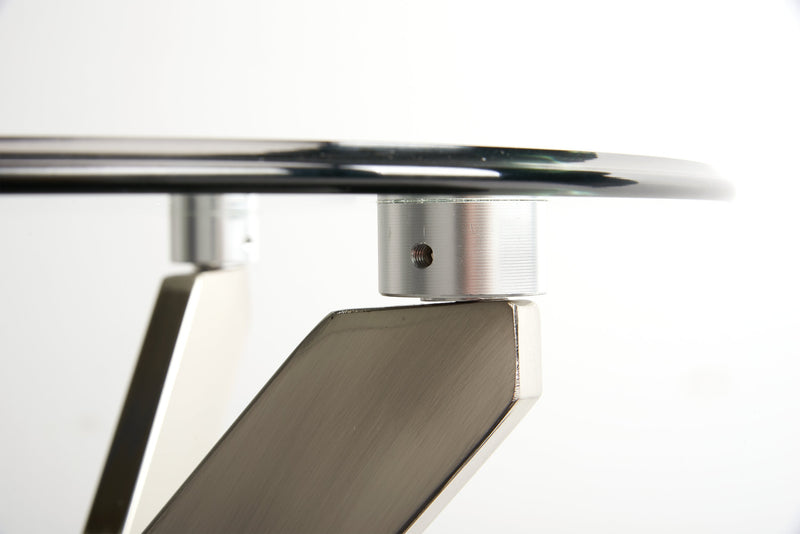 Table de bout ronde moderne Zila de 24 po avec dessus en verre - argentée avec base en acier inoxydable